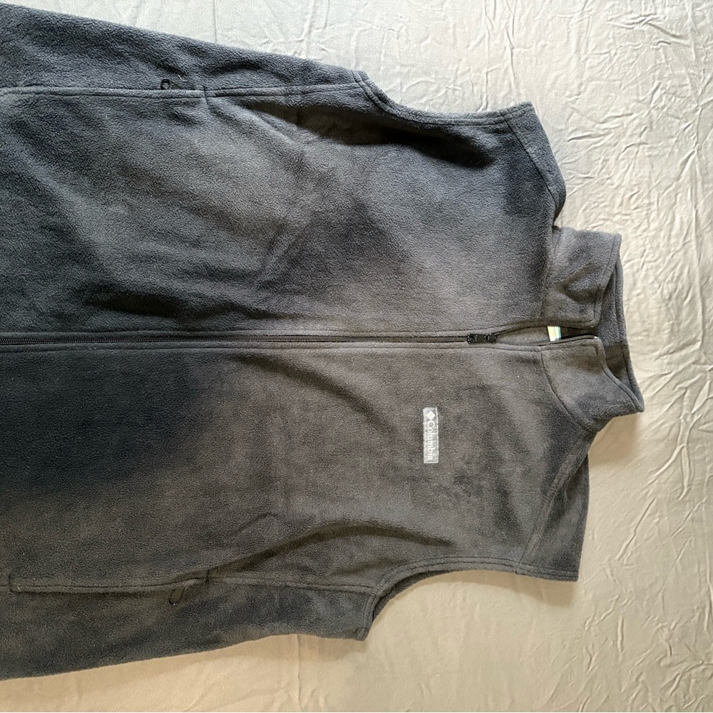 Columbia Men's Black Full-Zip Fleece Vest